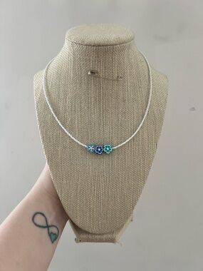 #1. Handmade Floral Beaded Necklace